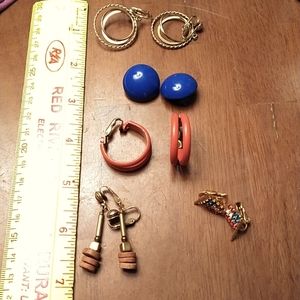 5 pair vintage clip on earring sets